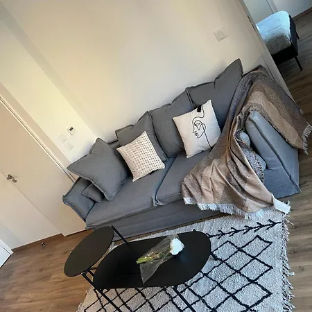 Rive Urbaine Apartment *